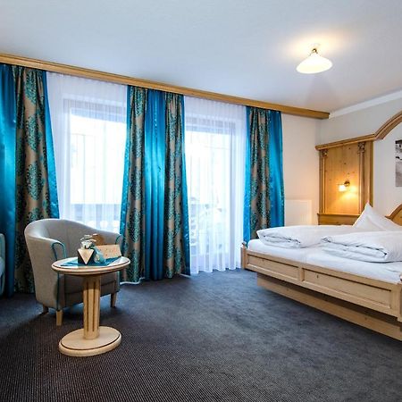 Sporthotel Almhof Ischgl Dış mekan fotoğraf